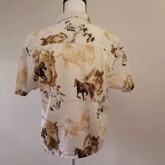 Bit & Bridle  Shirt w. Horse Pattern, Med. - Picture 2 of 5